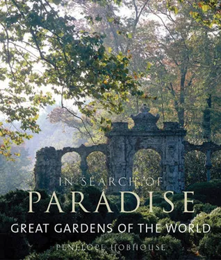 Great Gardens of the World: In Search of Paradise